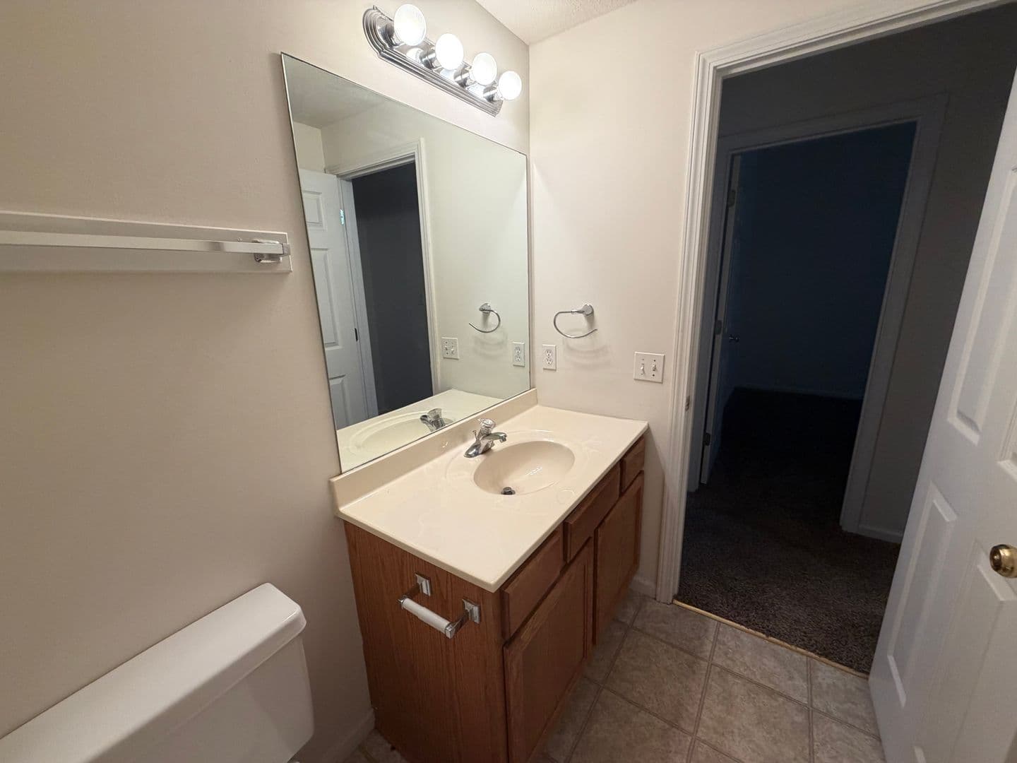 Columbia House: 3410 St. Charles Rd