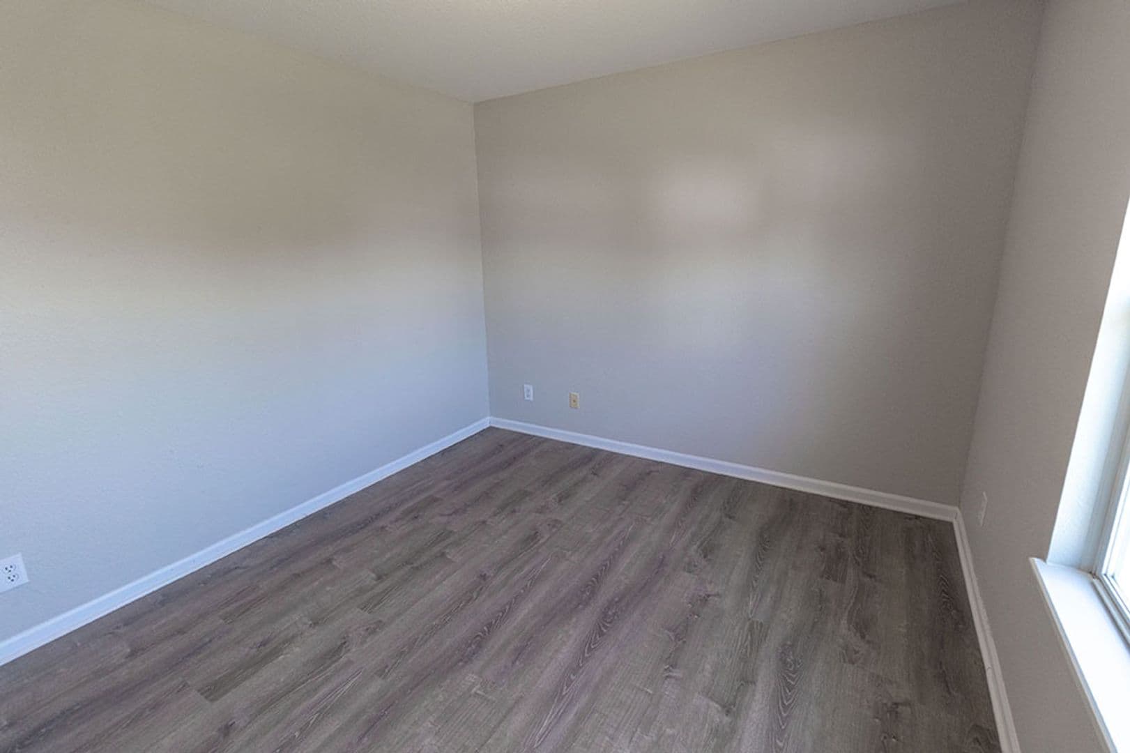 Columbia House: 4307 Derby Ridge Dr
