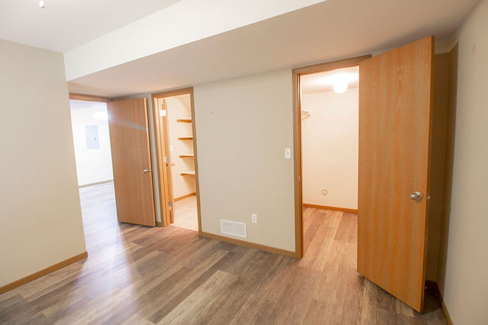 Columbia House: 1503 Greensboro Dr