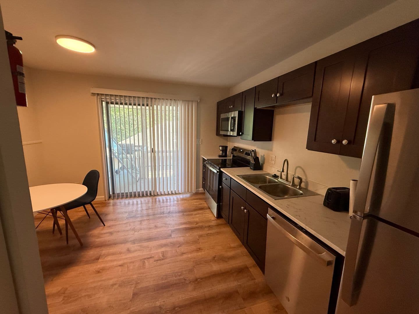 Columbia House: 801 N Ann St #10