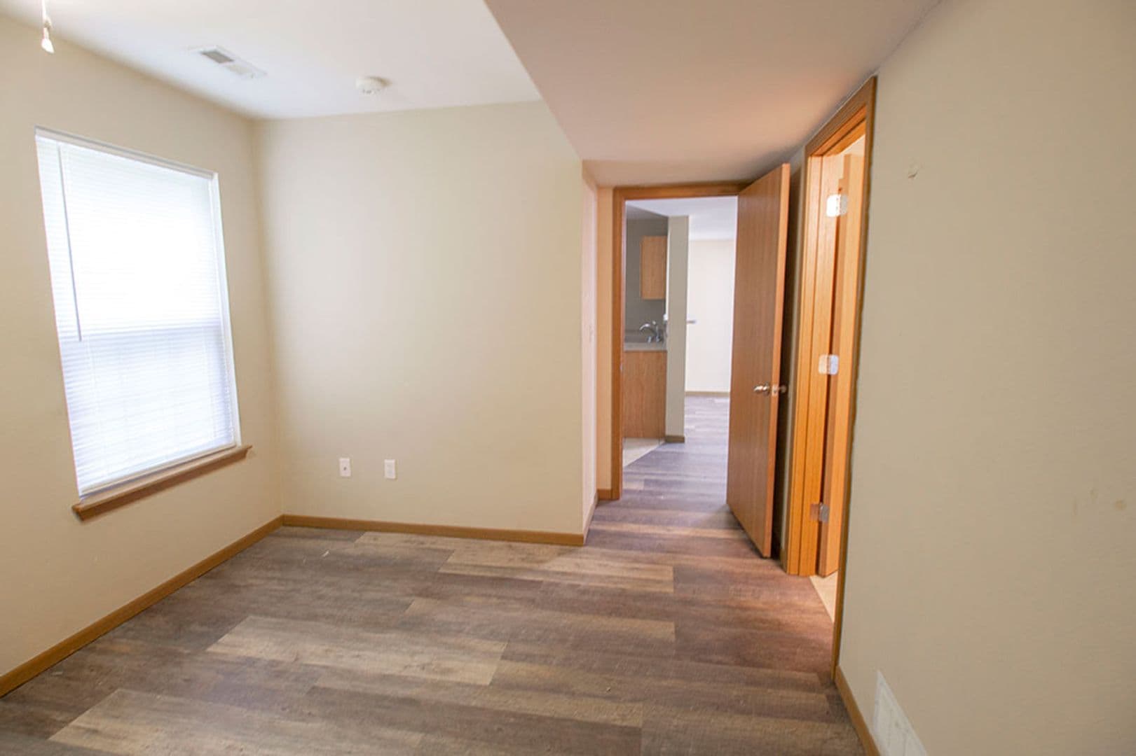 Columbia House: 1503 Greensboro Dr