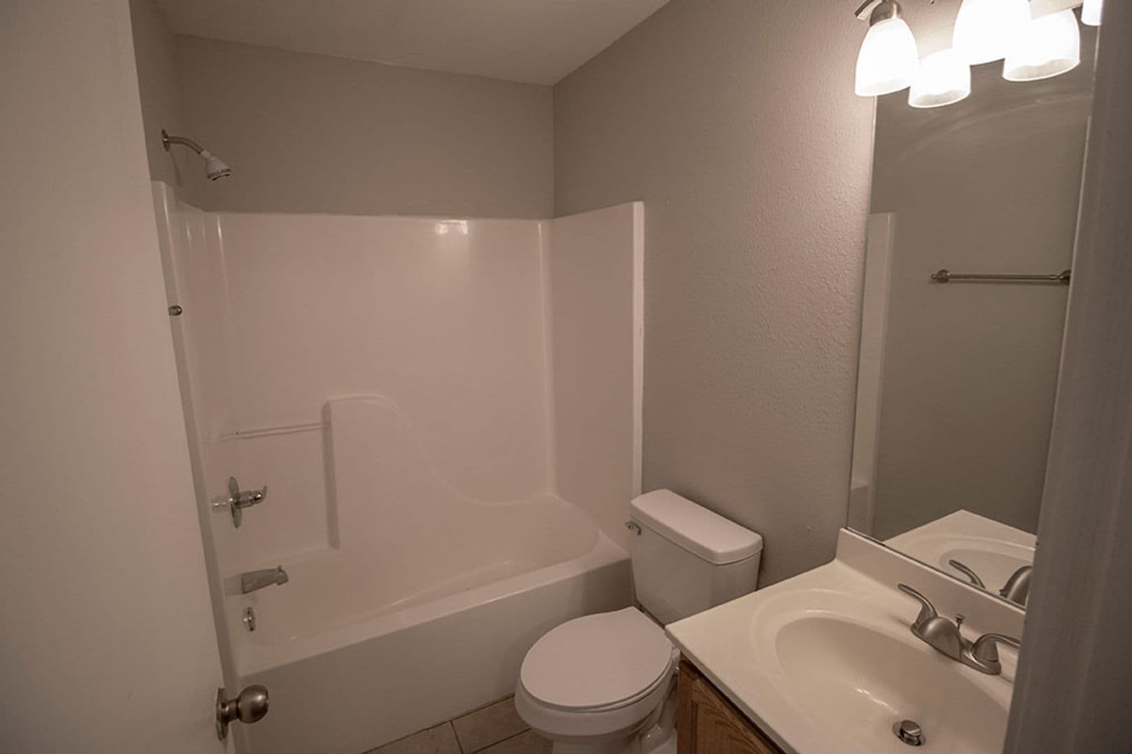 Columbia House: 1405 Greensboro Dr