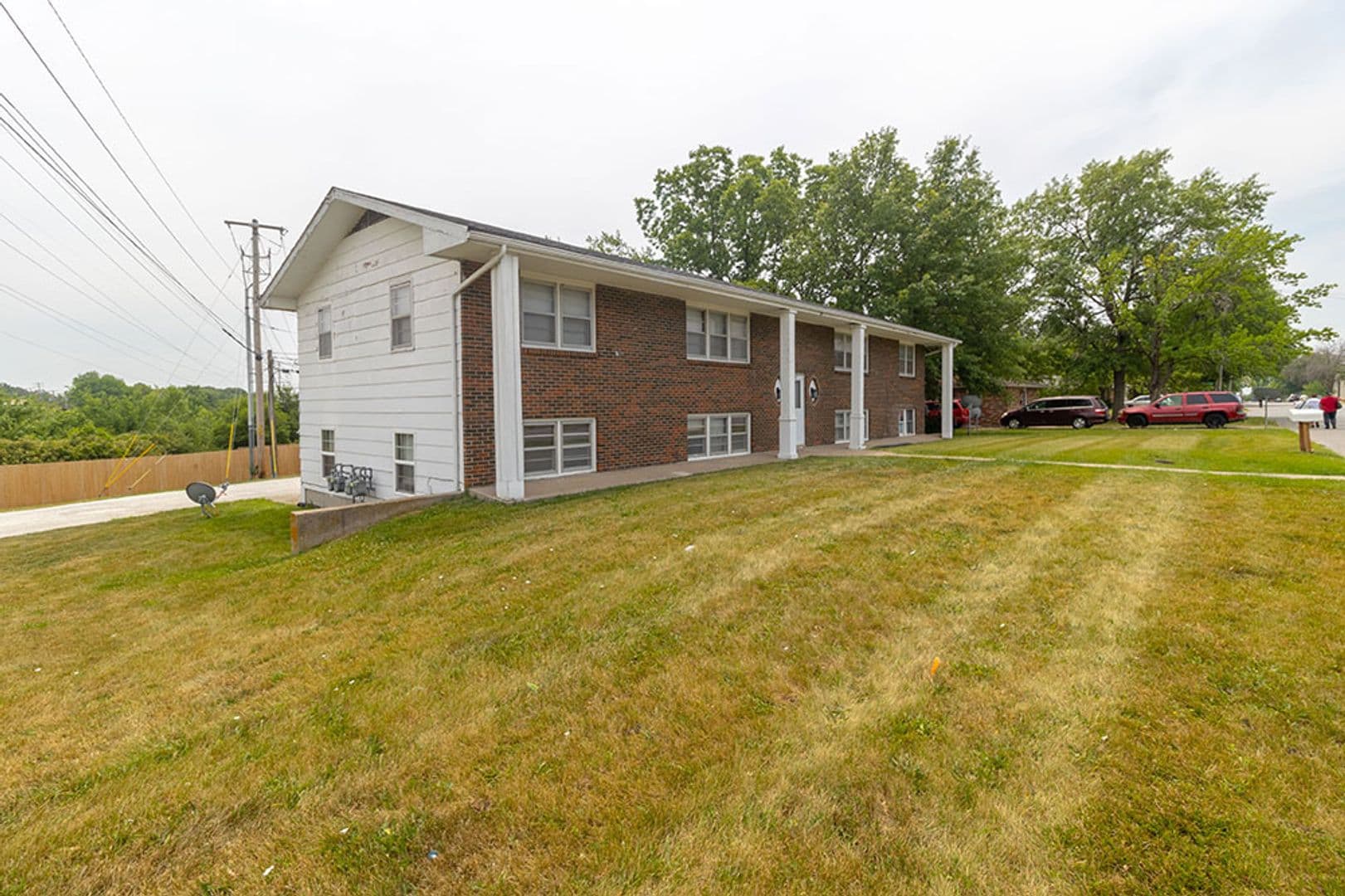 Columbia Apartment: 1804 Sylvan Ln