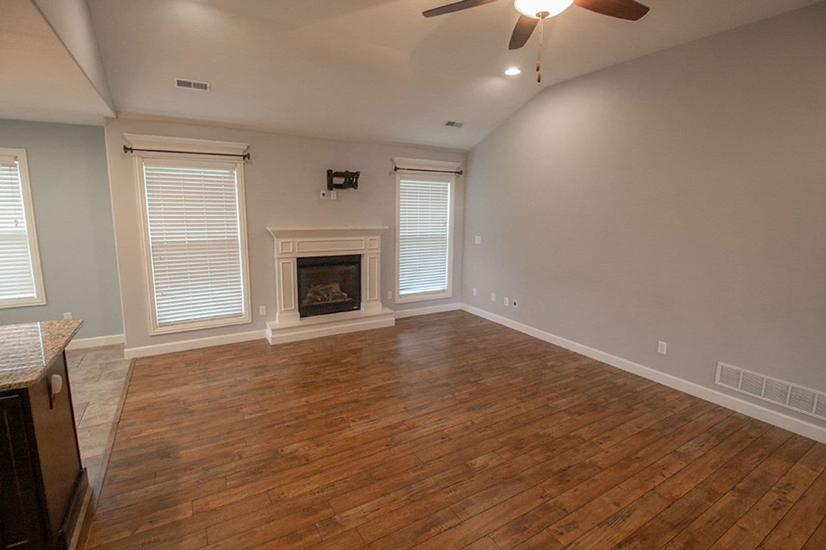 Columbia House: 7504 Wellford Ct