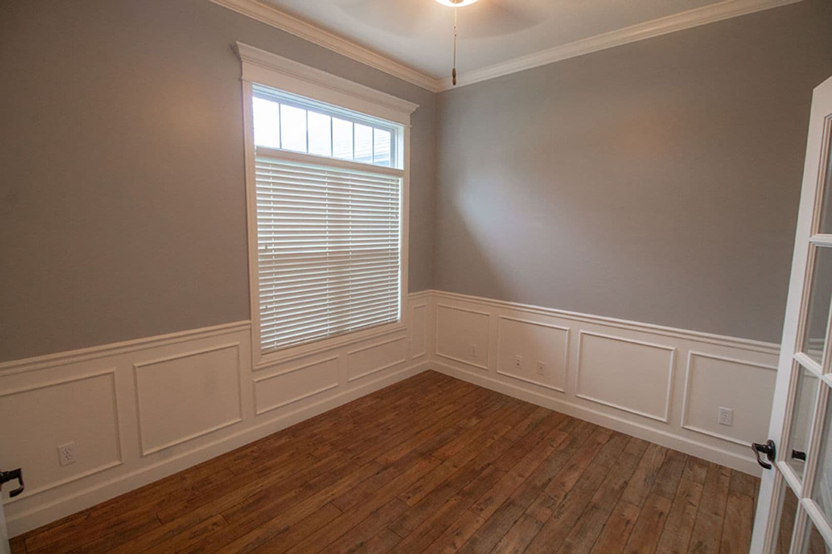 Columbia House: 7504 Wellford Ct