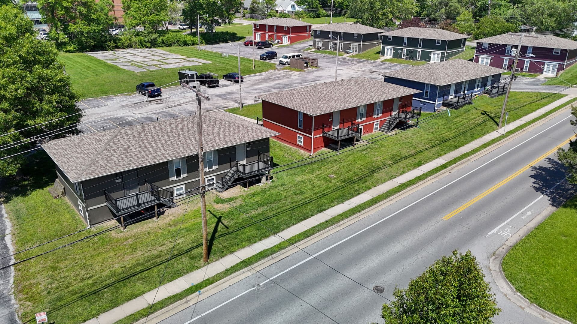 Columbia House: 1013 W Ash St