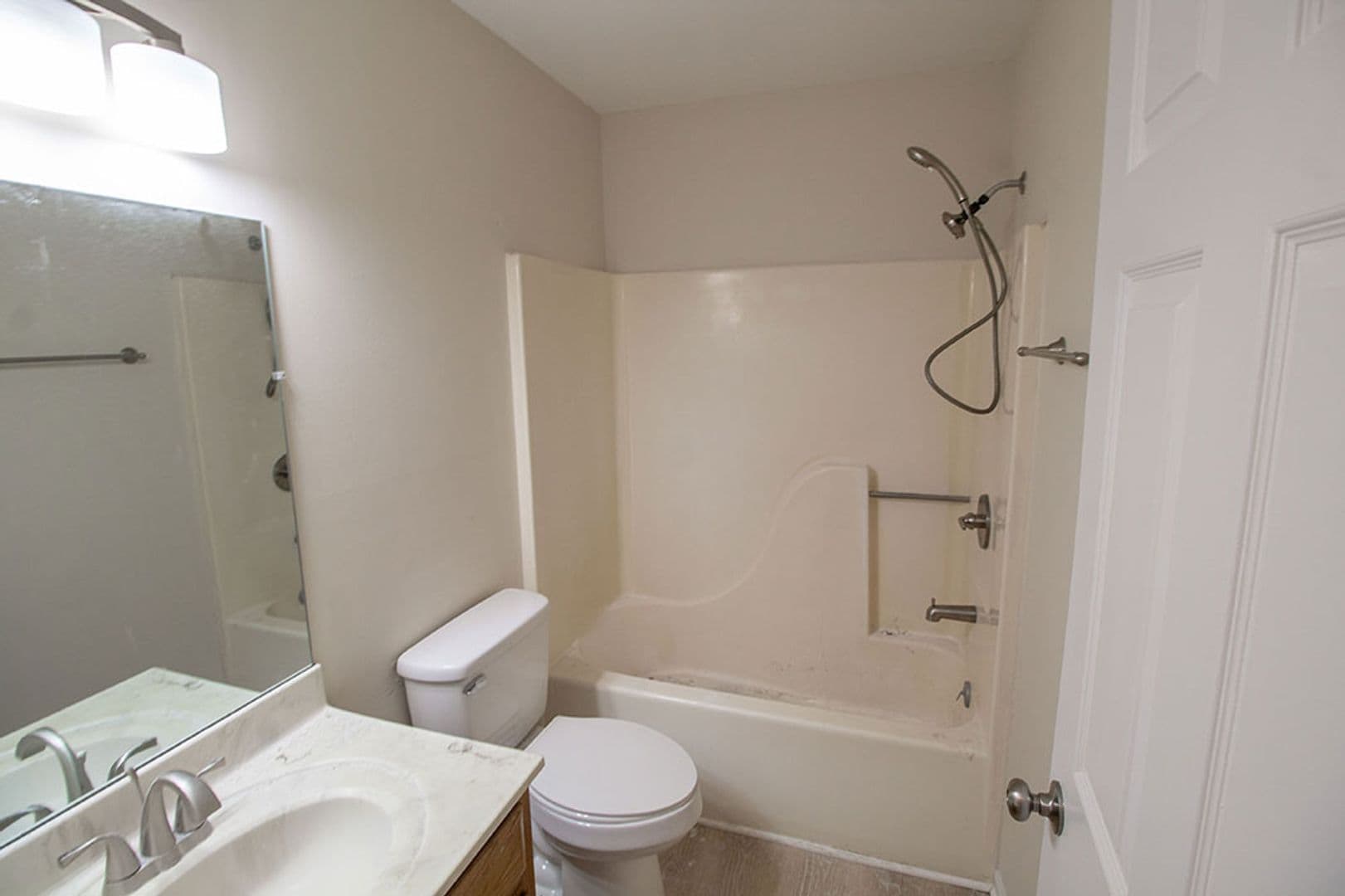 Columbia House: 3612 Hermitage Rd