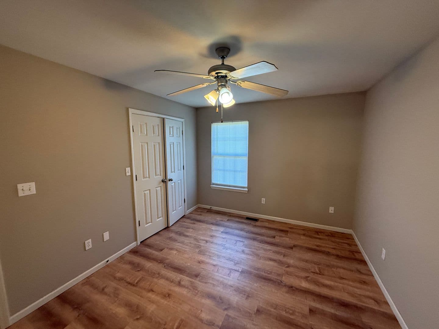 Columbia House: 4006 Snowy Owl Drive