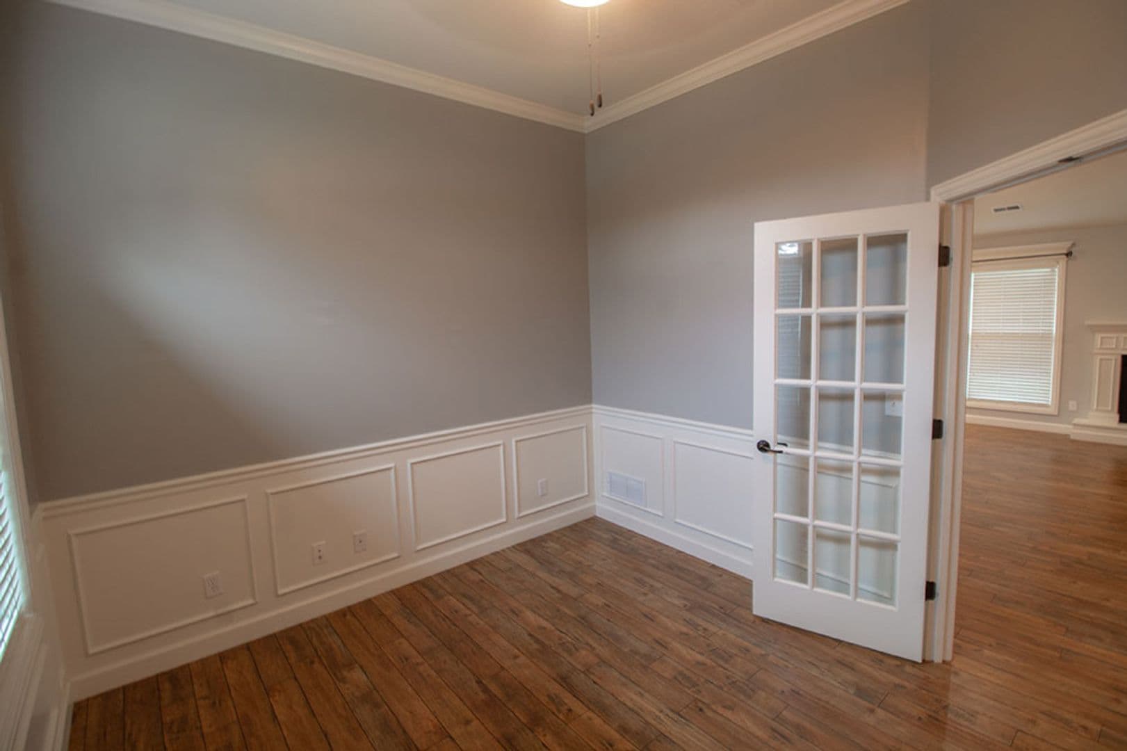 Columbia House: 7504 Wellford Ct