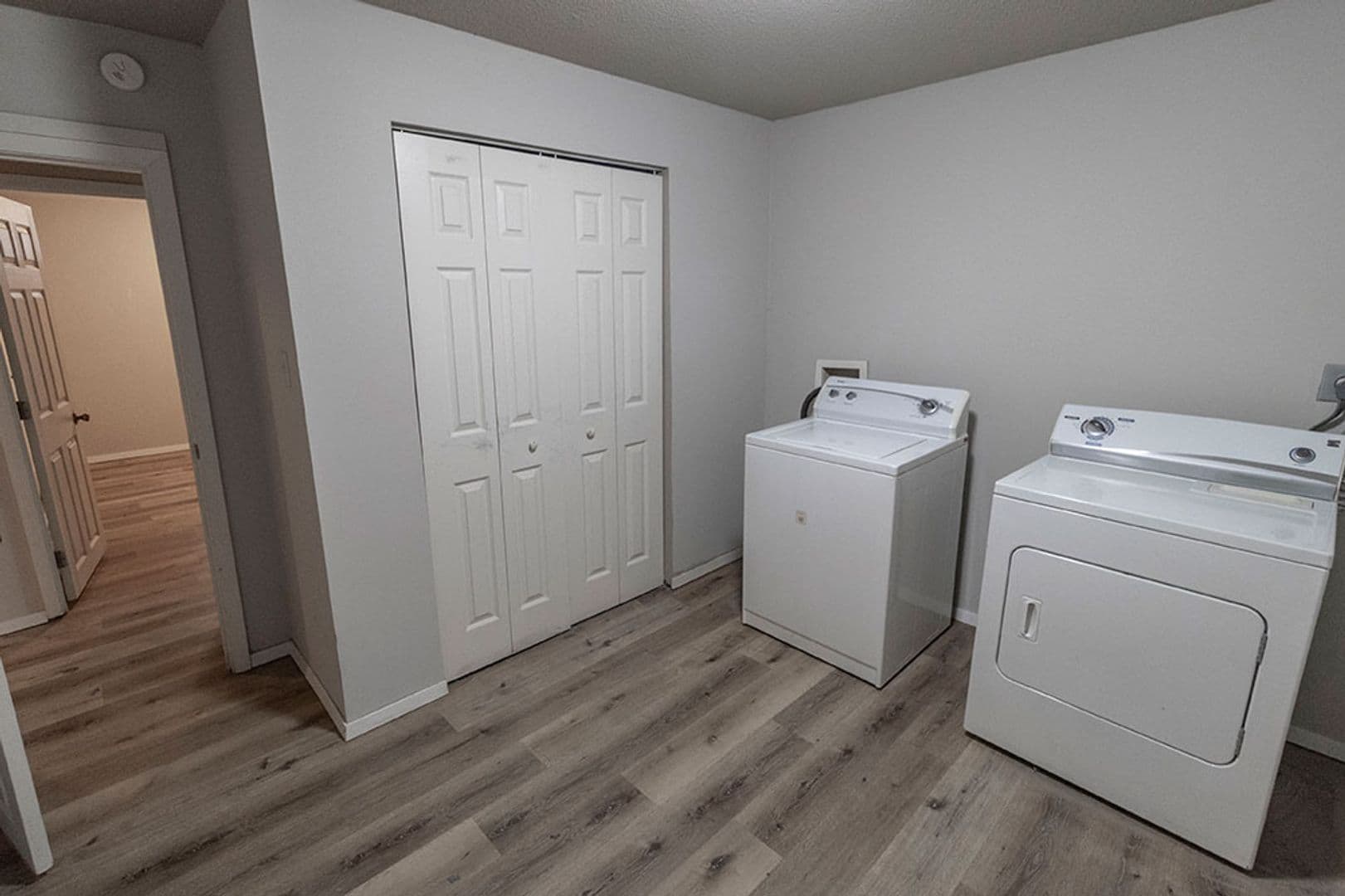 Columbia House: 216 Wheaton Ct