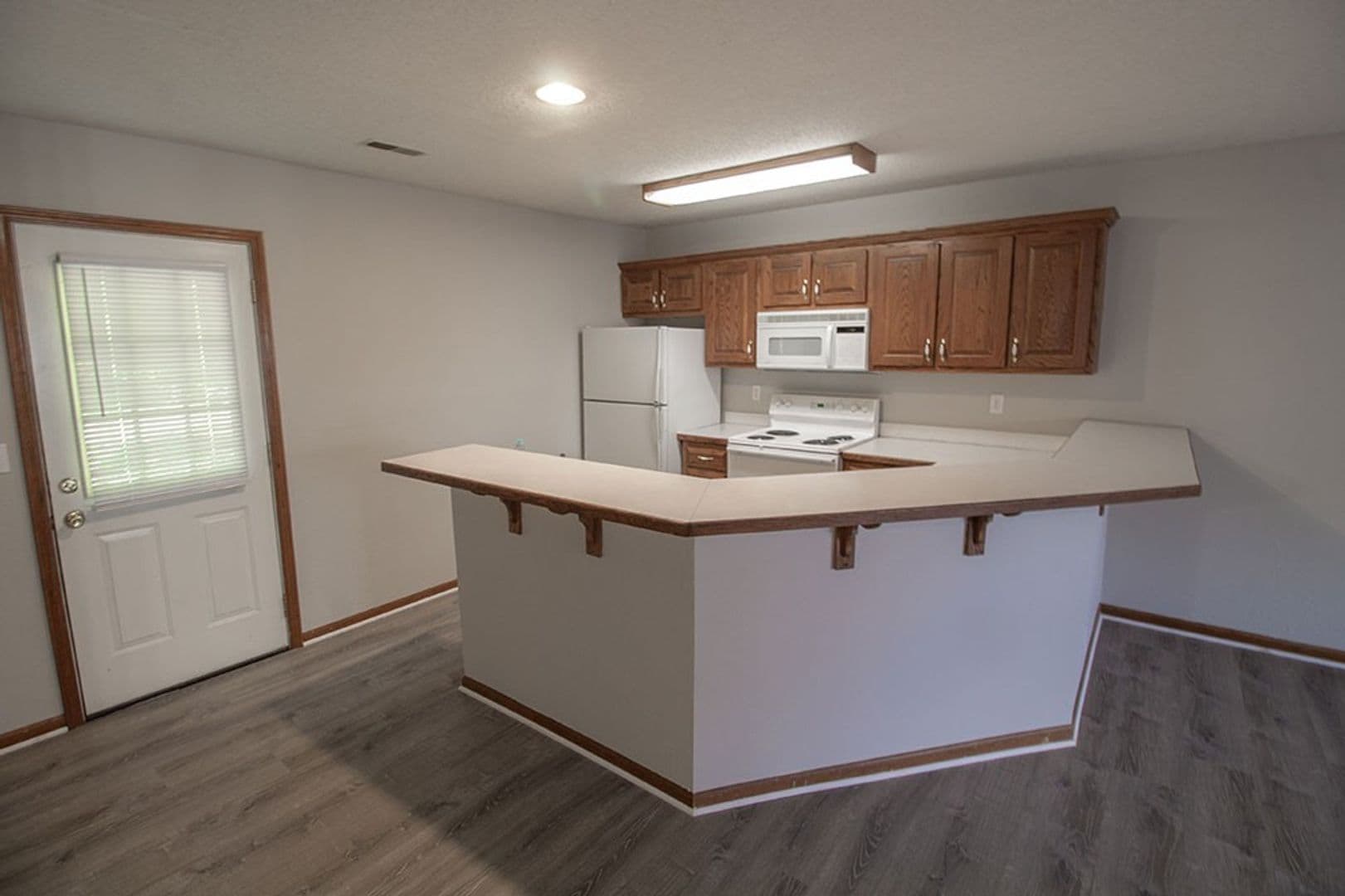 Columbia Apartment: 1316 Valley Creek