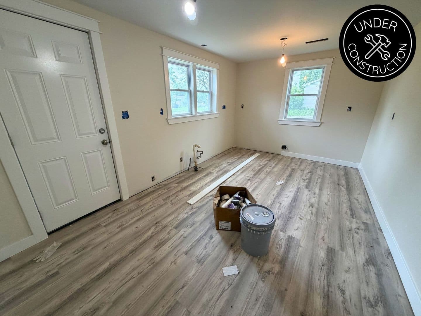 Columbia House: 2800 Mexico Gravel Rd
