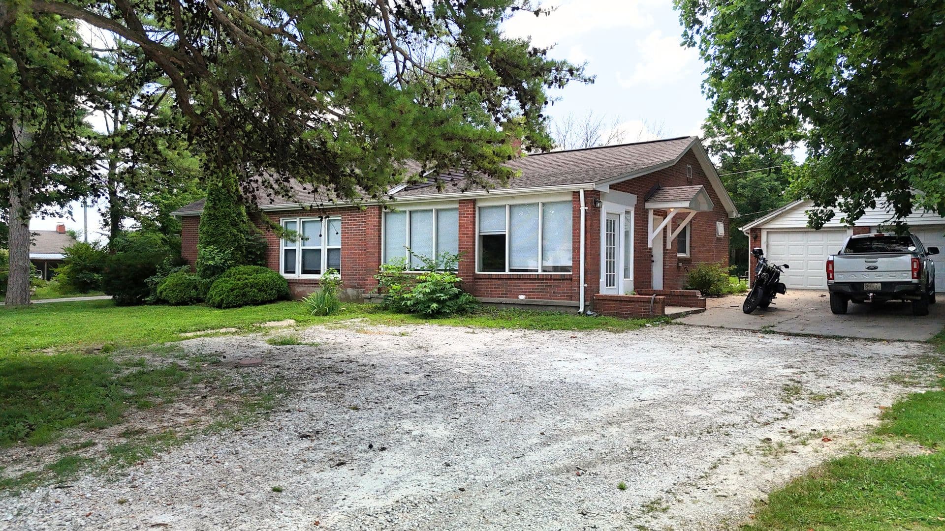 Columbia House: 2910 Mexico Gravel Rd