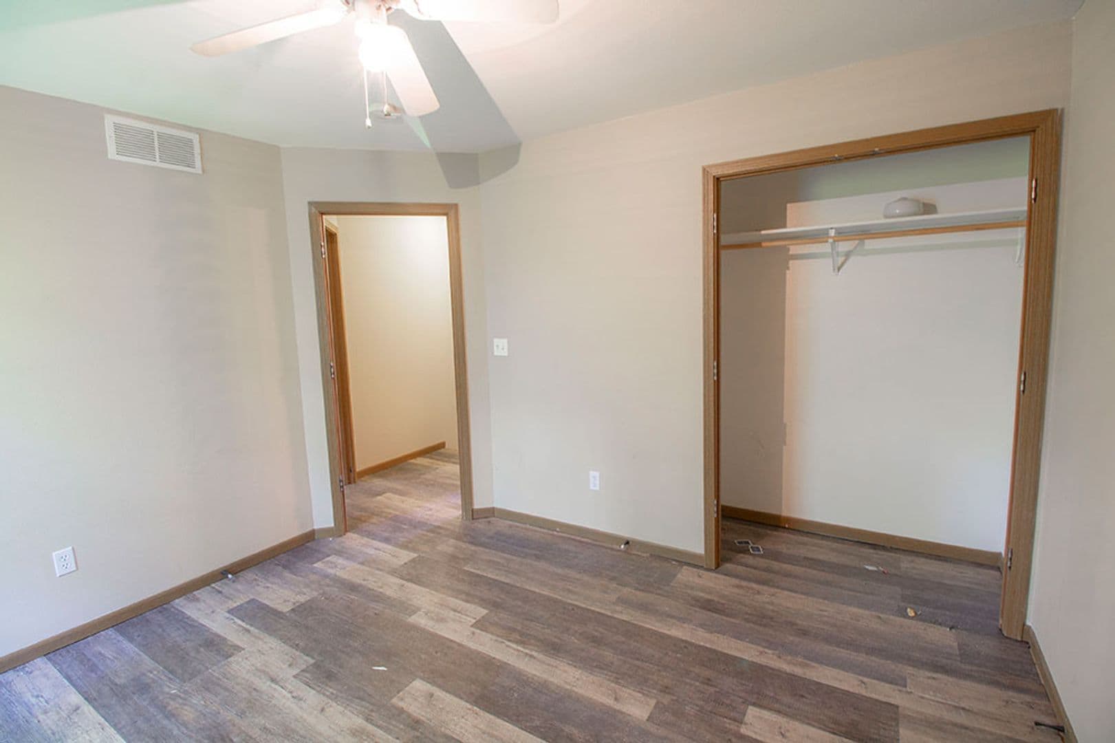 Columbia House: 1503 Greensboro Dr