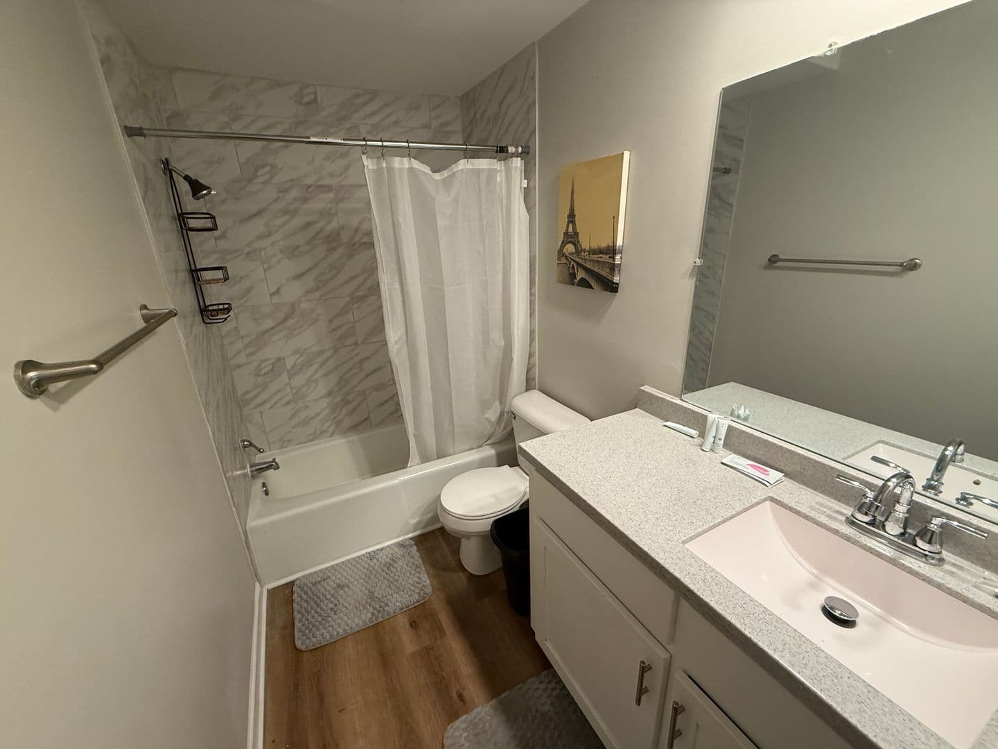 Columbia House: 1612 Richardson St. #1