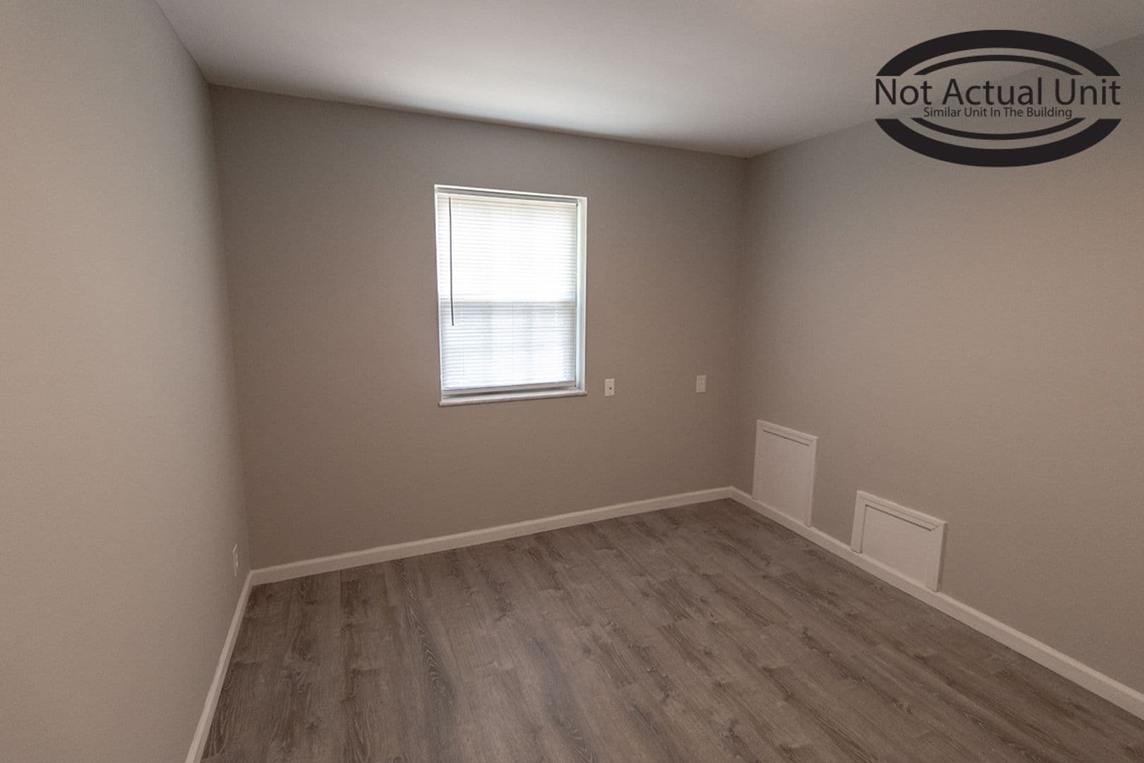 Columbia Apartment: 3408 Balboa Ln #48