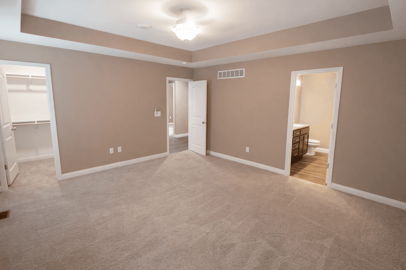 Columbia House: 2810 Amberwood Ct