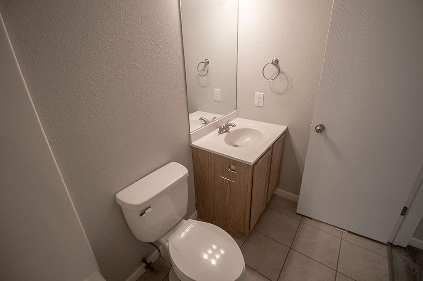Columbia House: 1405 Greensboro Dr