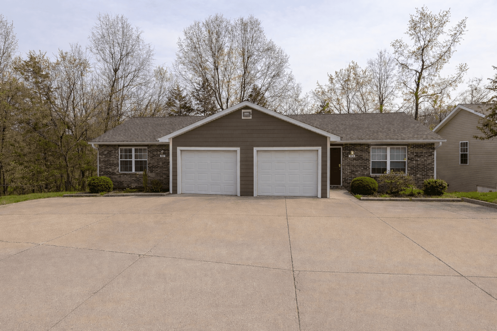 Columbia House: 3410 St. Charles Rd