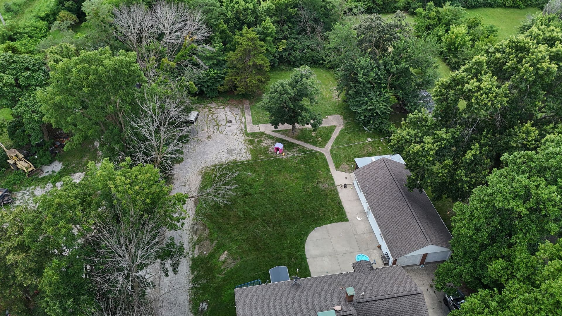 Columbia House: 2910 Mexico Gravel Rd