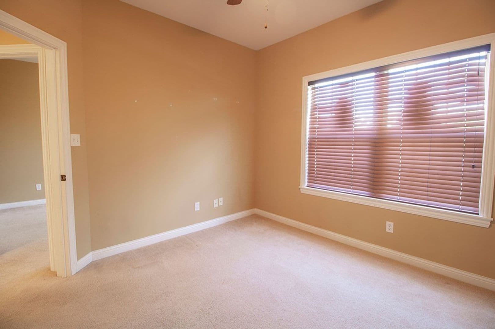 Columbia House: 5305 Chamois Dr