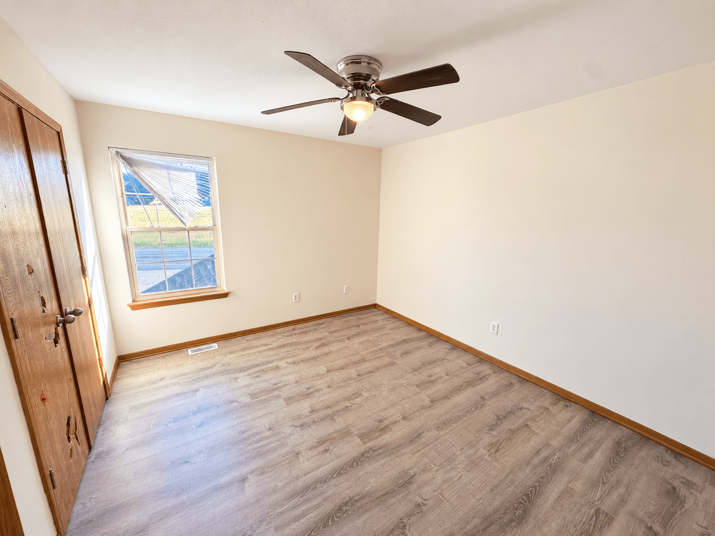 Columbia House: 2119 Ballenger Ln