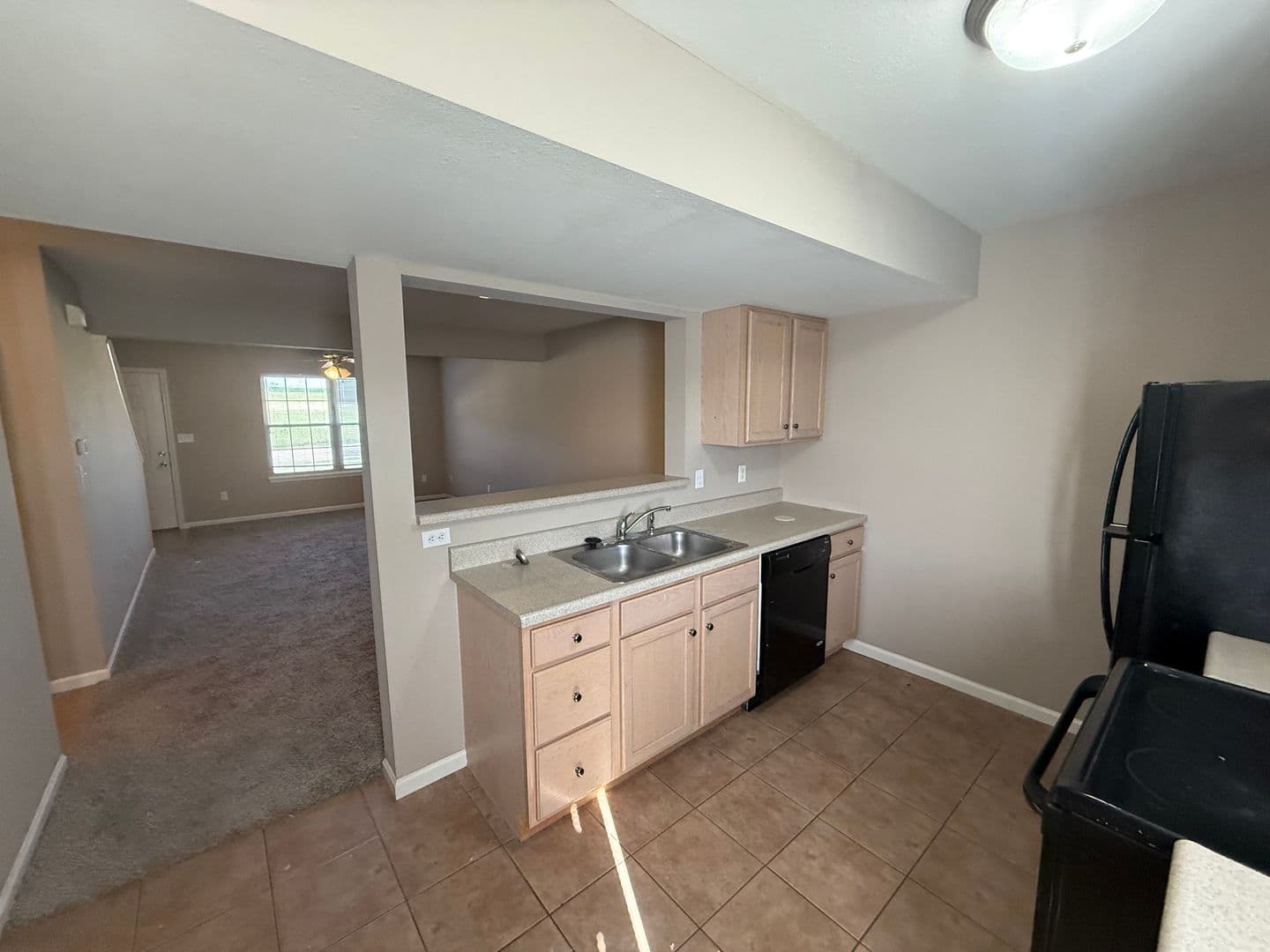 Columbia House: 214 Arctic Wolf Ct