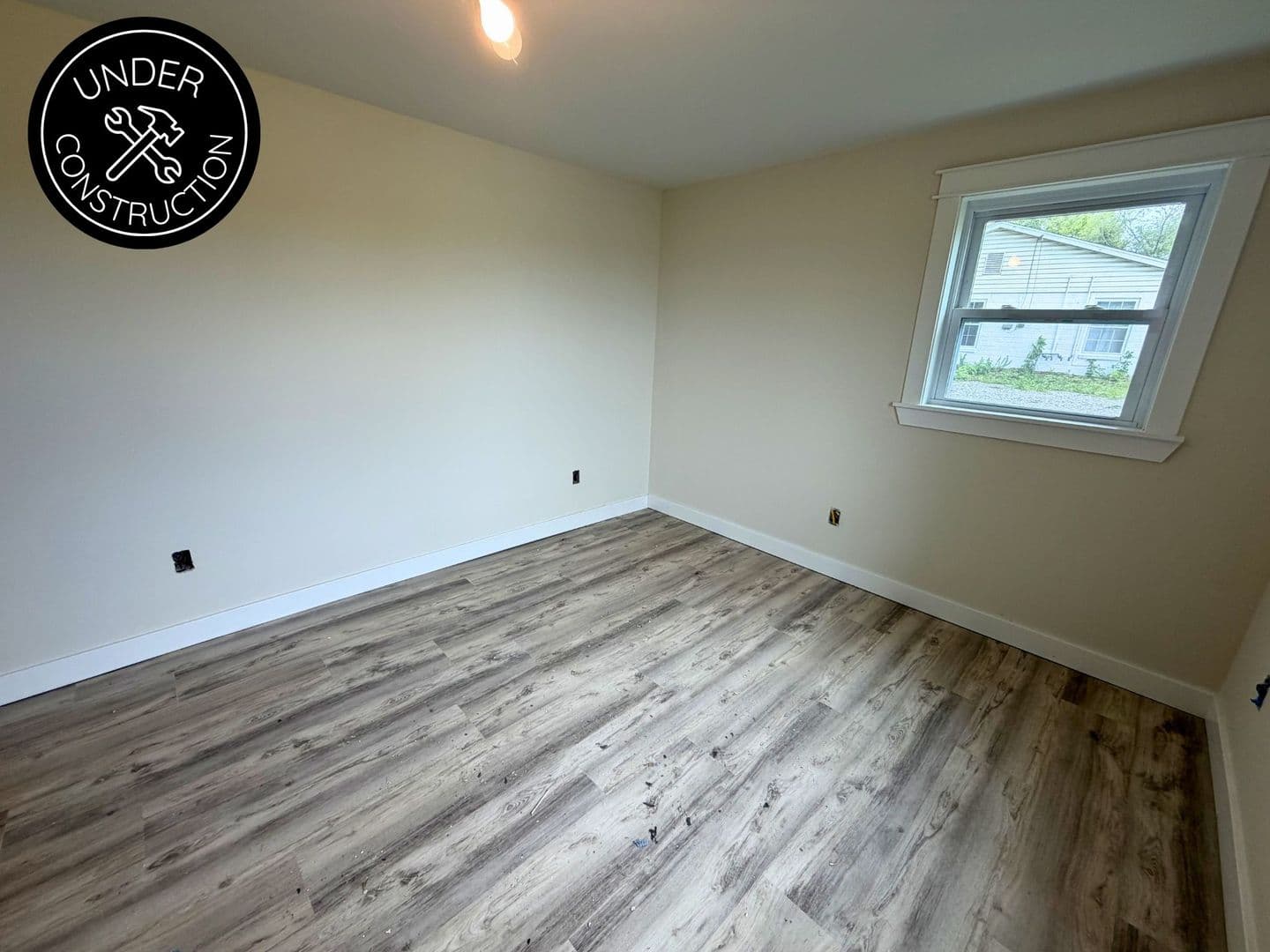 Columbia House: 2800 Mexico Gravel Rd