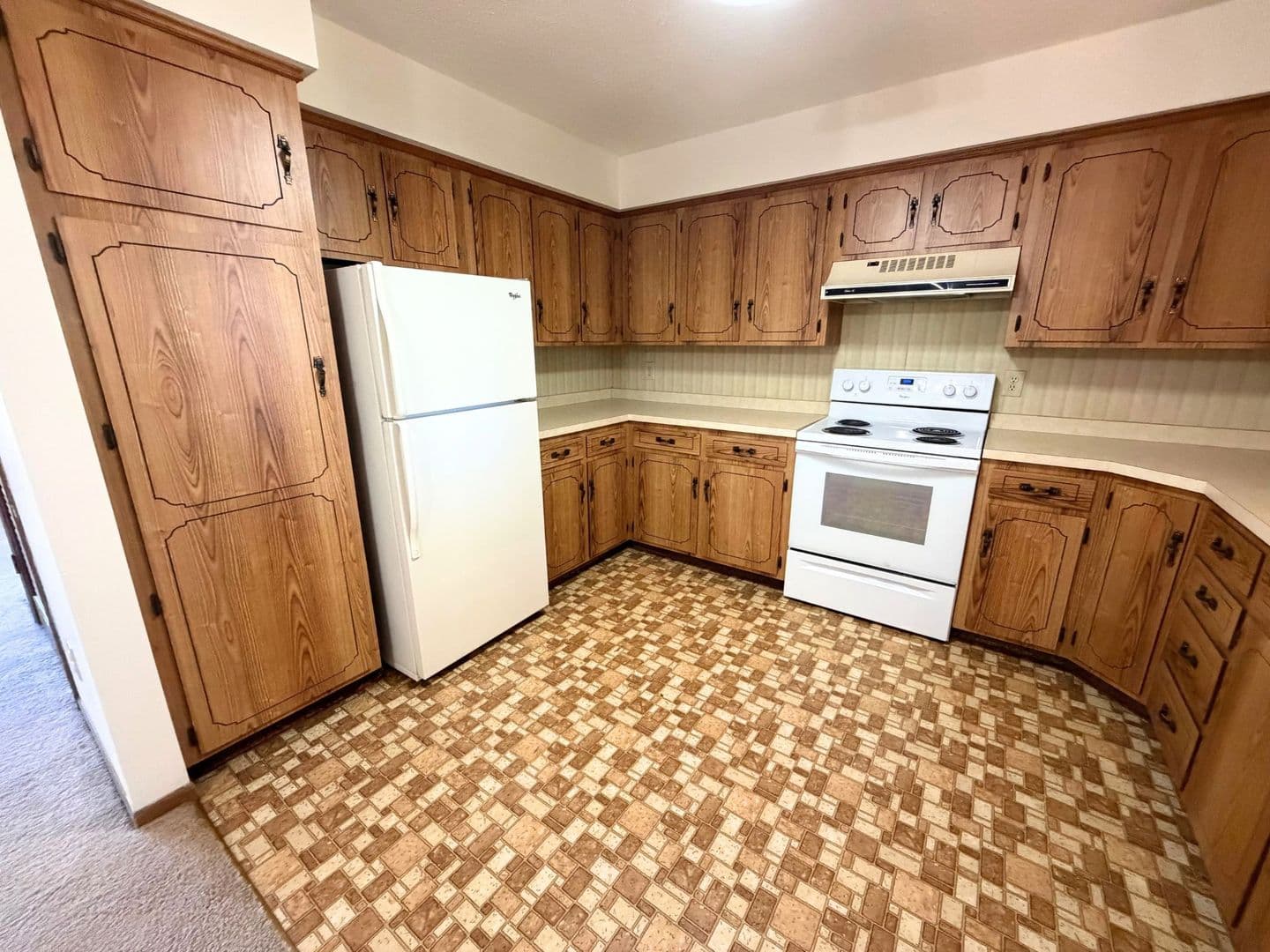 Jefferson City House: 843 Southwest Blvd D