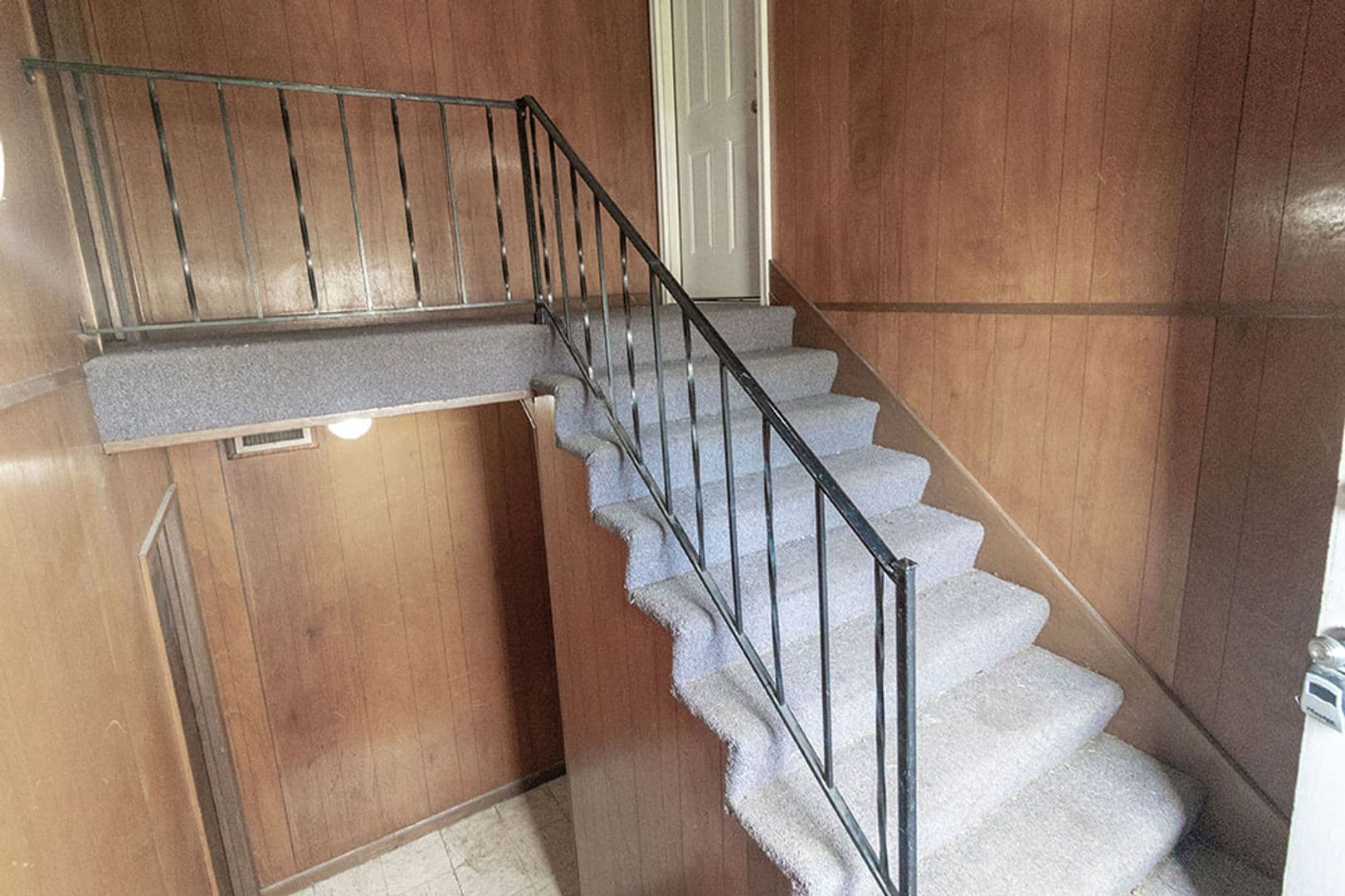 Columbia Apartment: 1804 Sylvan Ln