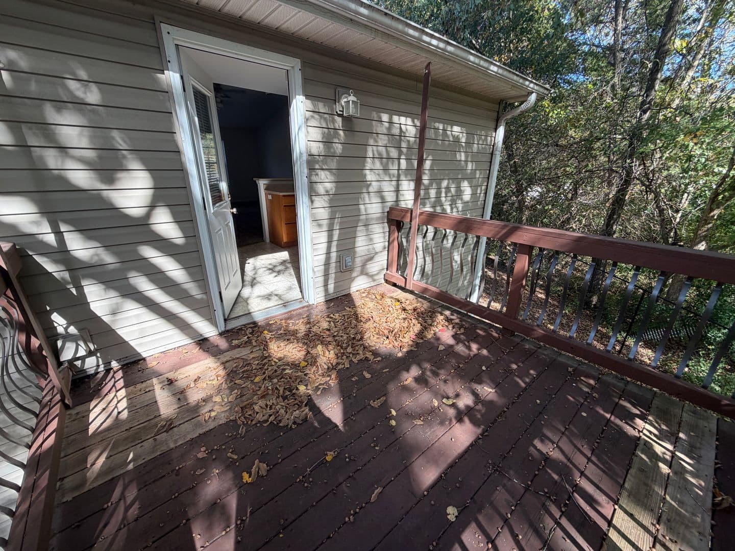 Columbia House: 3410 St. Charles Rd
