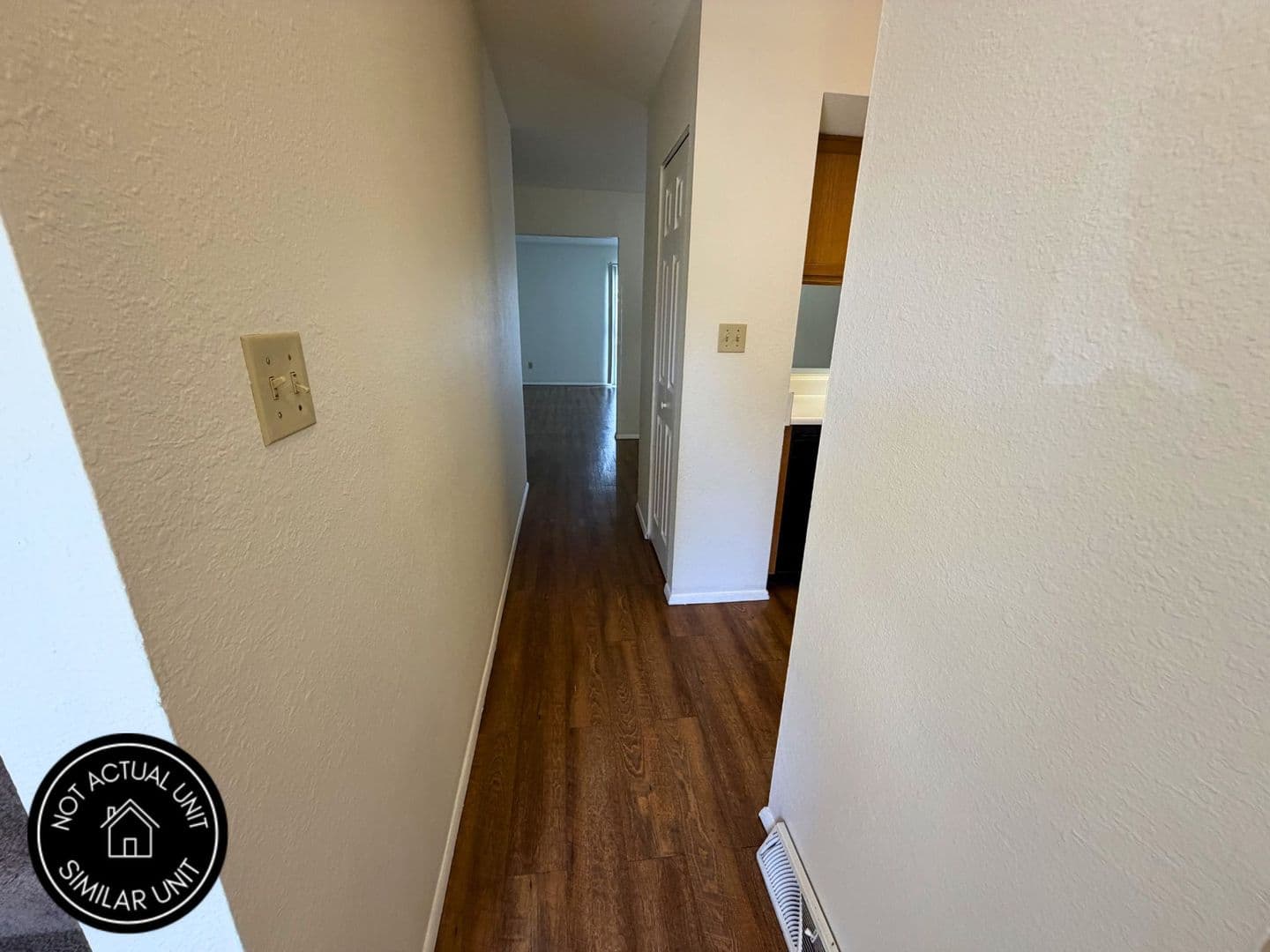 Jefferson City House: 903 Southwest Blvd B