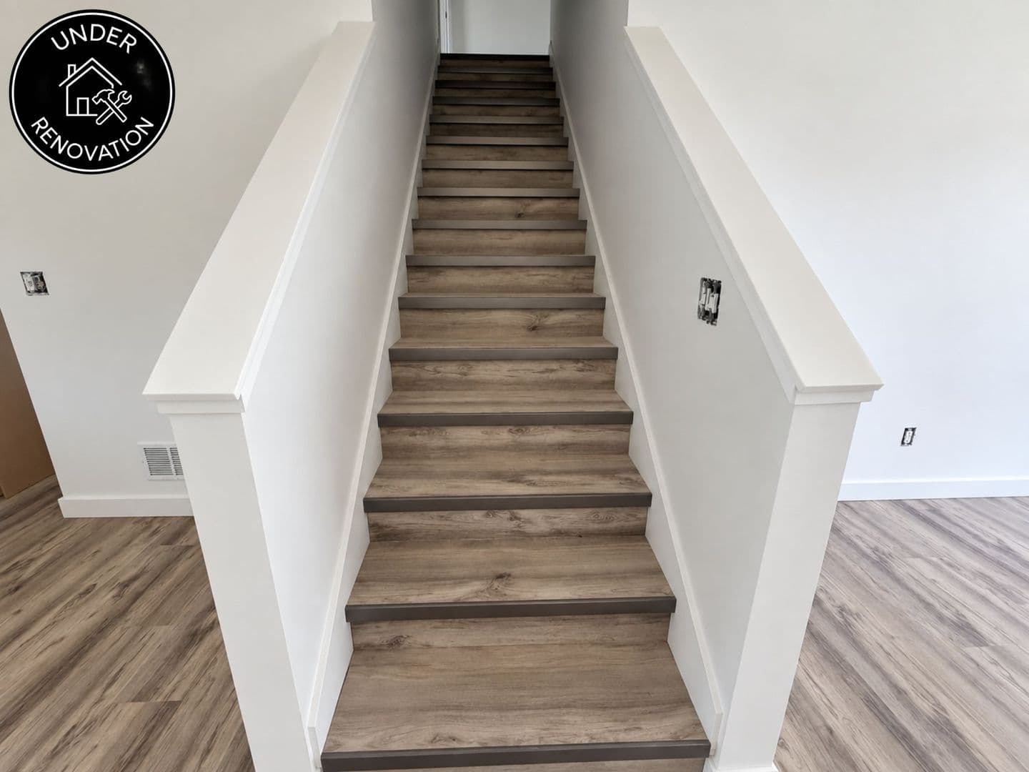 Columbia House: 5000 Derby Ridge Dr - 504