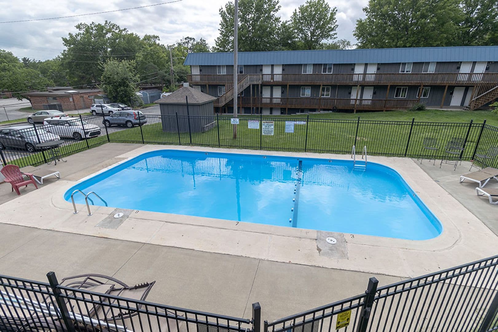 Columbia House: 105 N Garth Ave #46