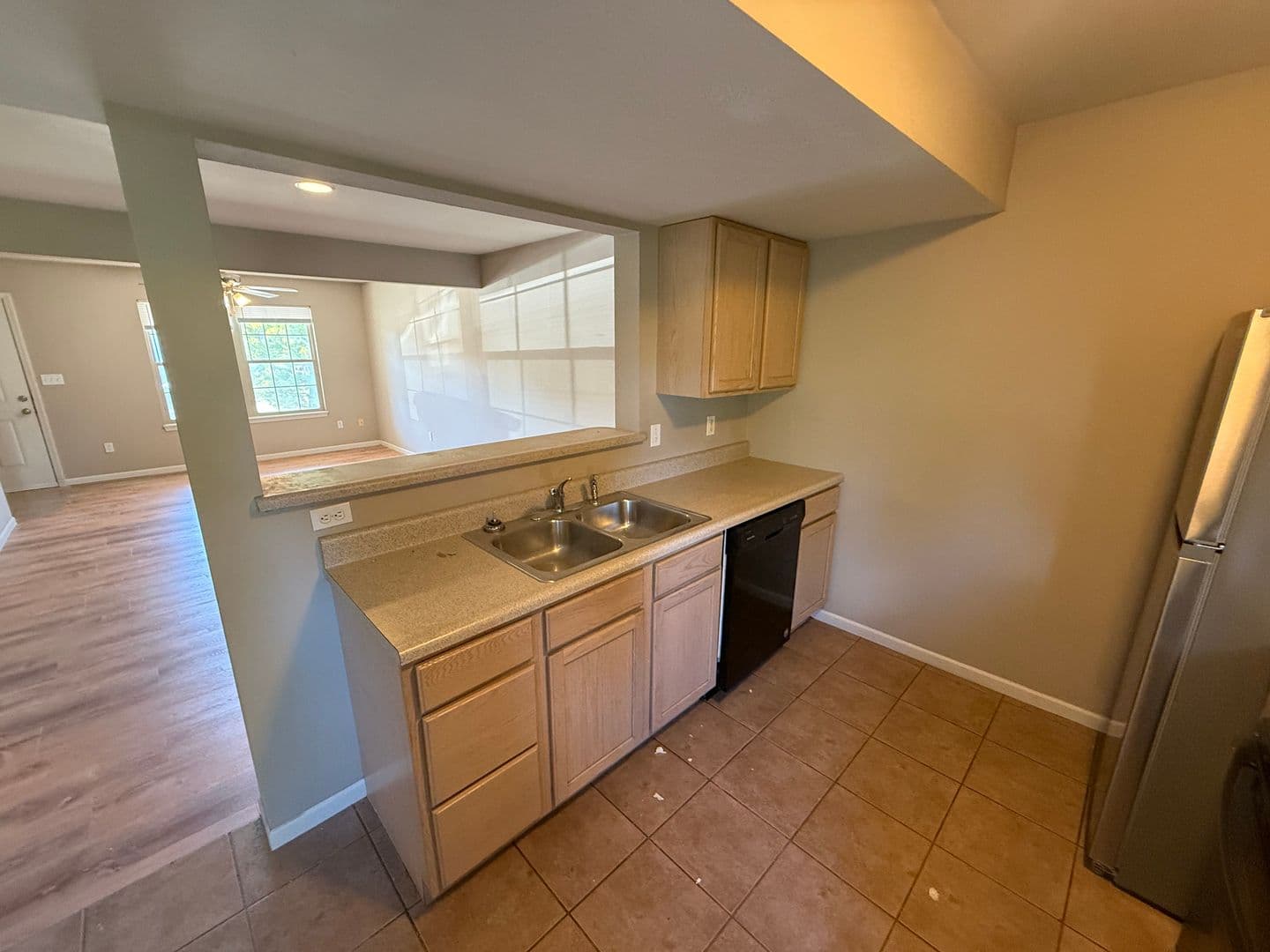 Columbia House: 4006 Snowy Owl Drive