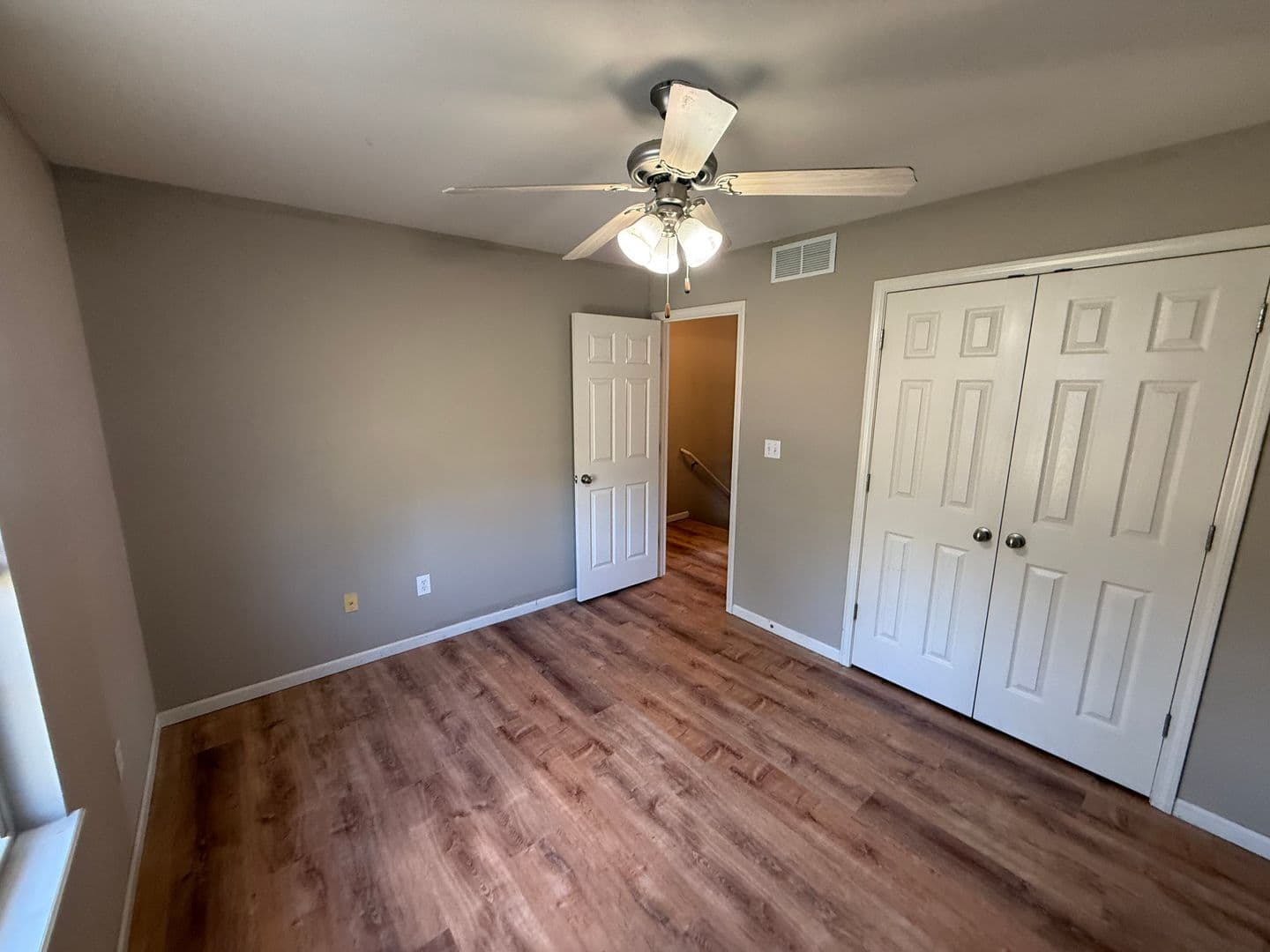 Columbia House: 4006 Snowy Owl Drive