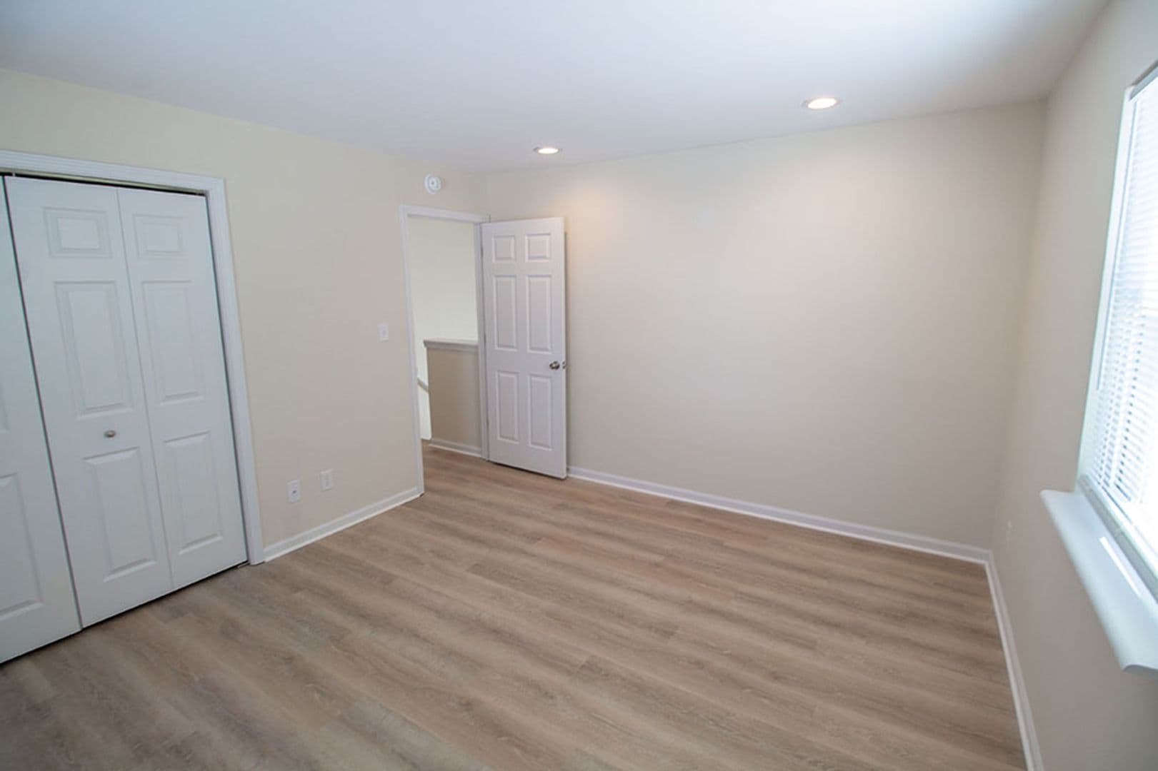 Columbia House: 3612 Hermitage Rd