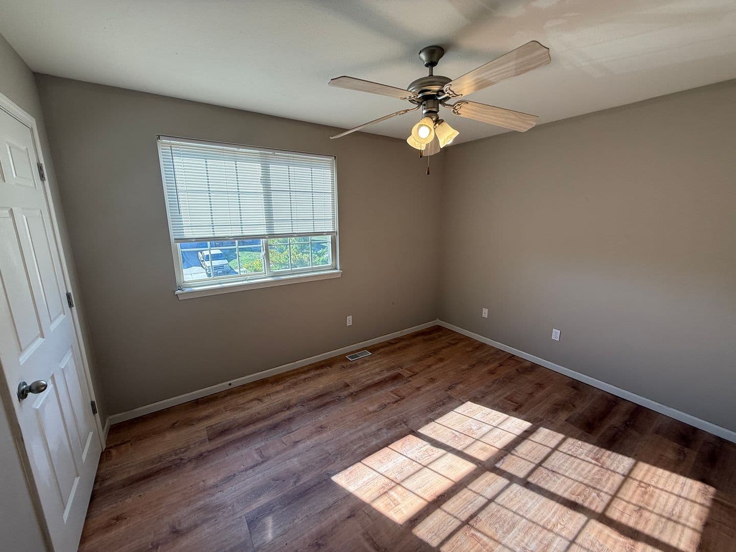Columbia House: 4006 Snowy Owl Drive