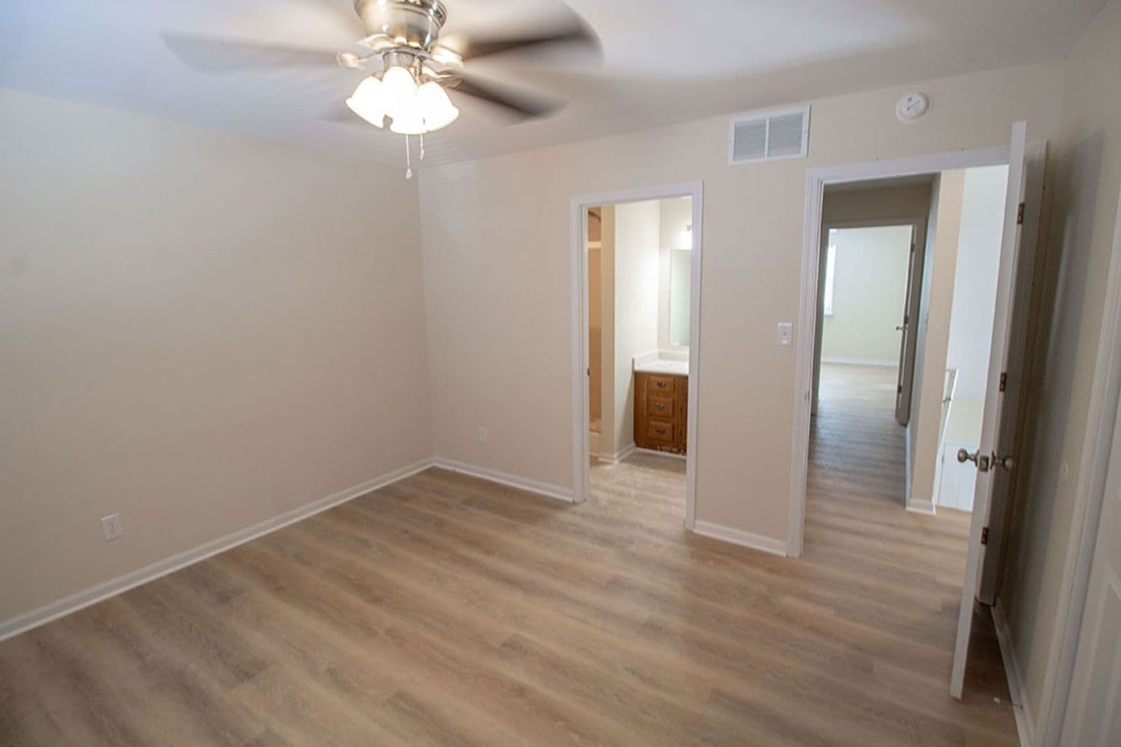 Columbia House: 3612 Hermitage Rd