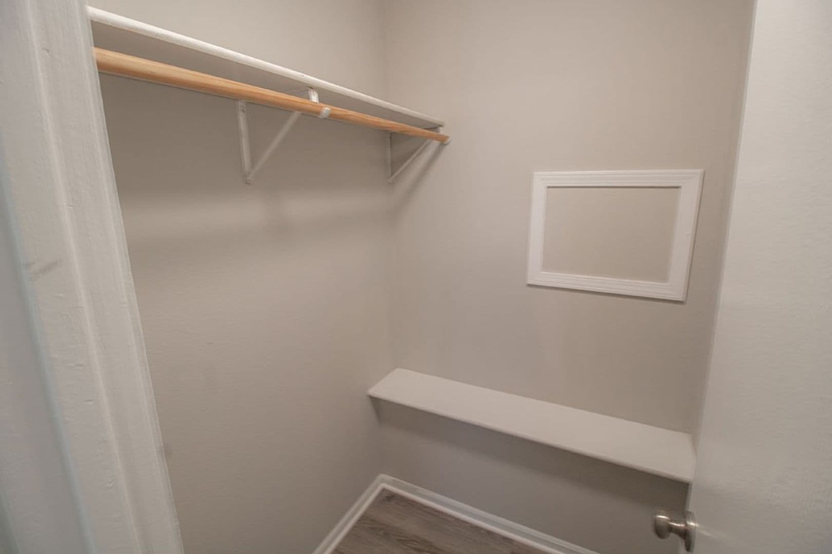 Columbia House: 1413 Greensboro Dr