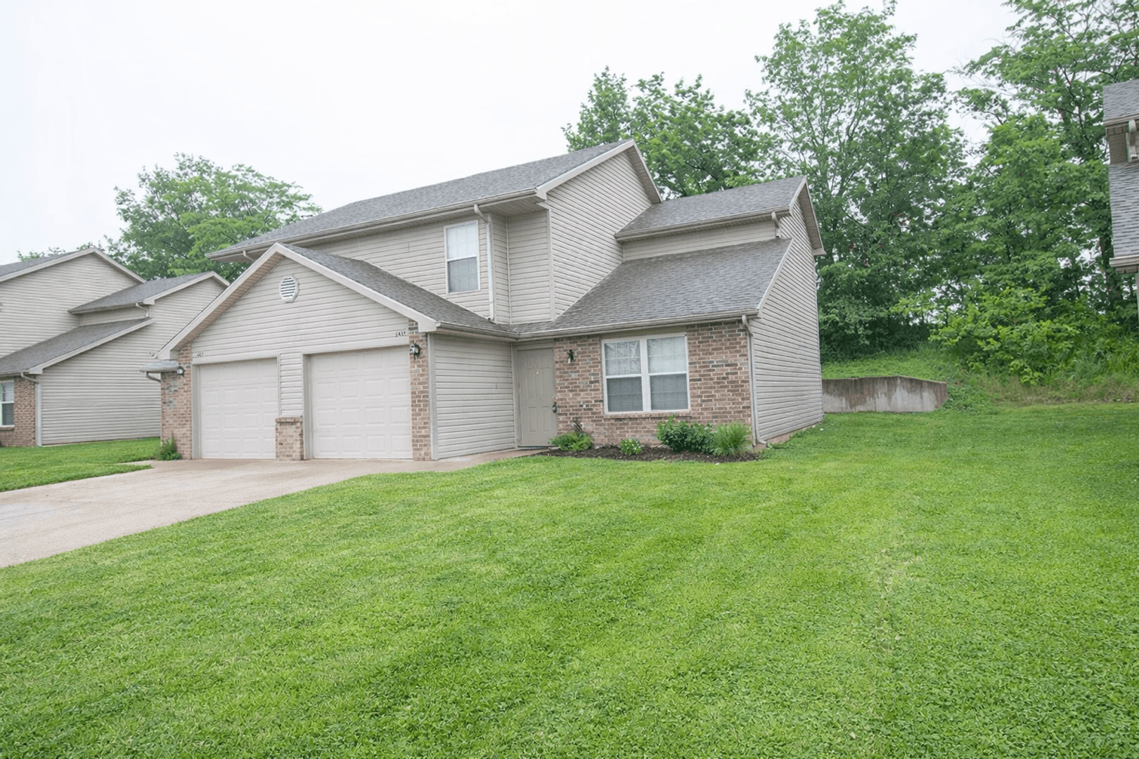Columbia House: 1413 Greensboro Dr