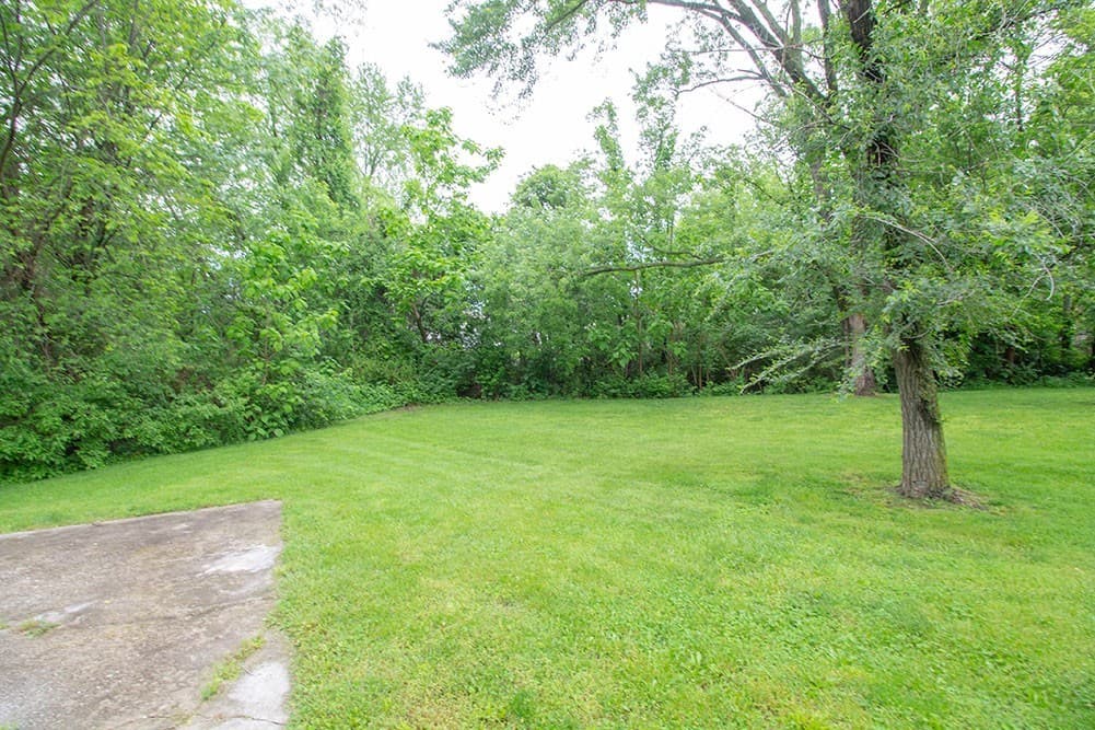Columbia House: 2119 Ballenger Ln