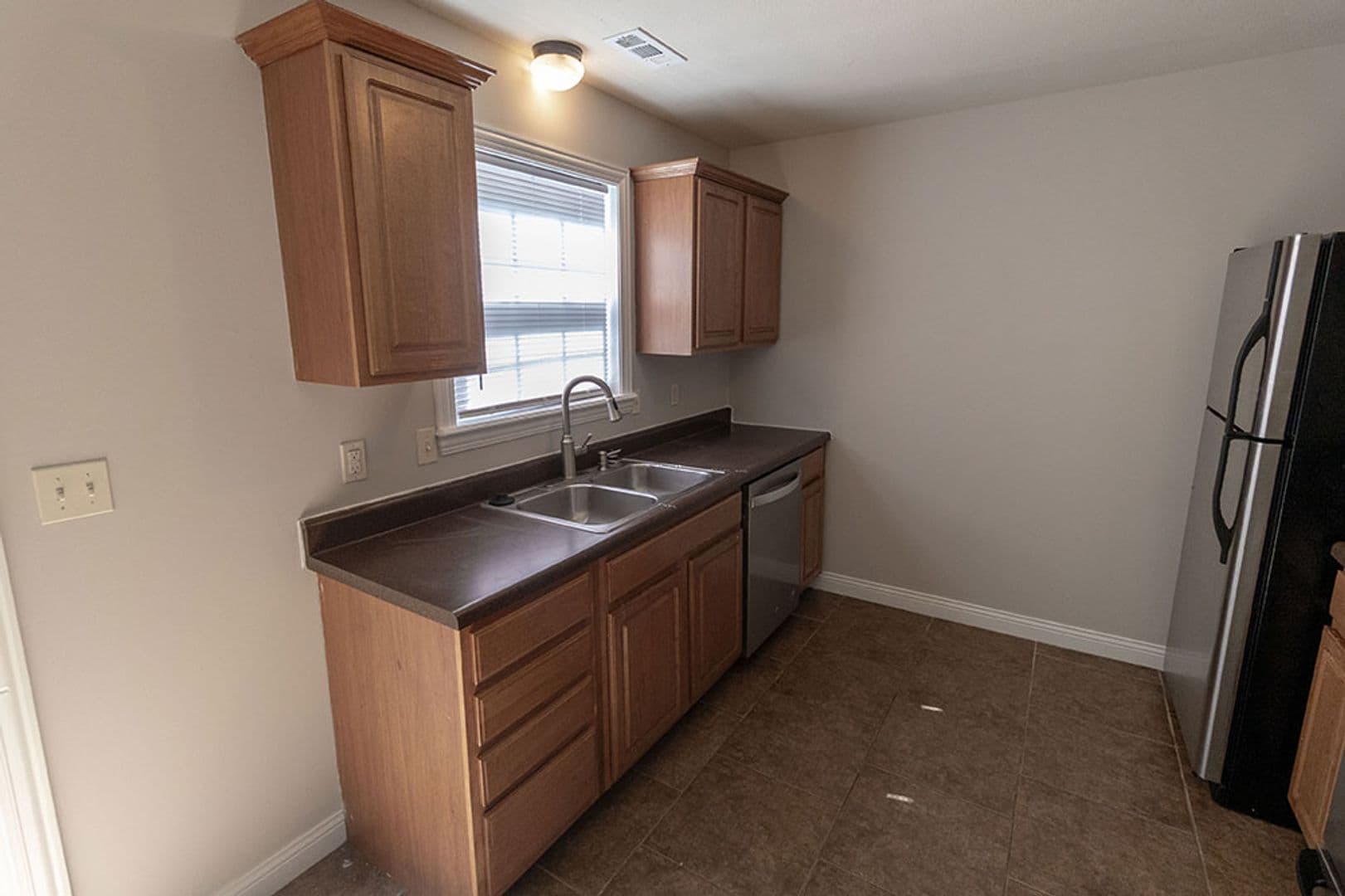 Columbia Apartment: 4700 Dehaven Dr