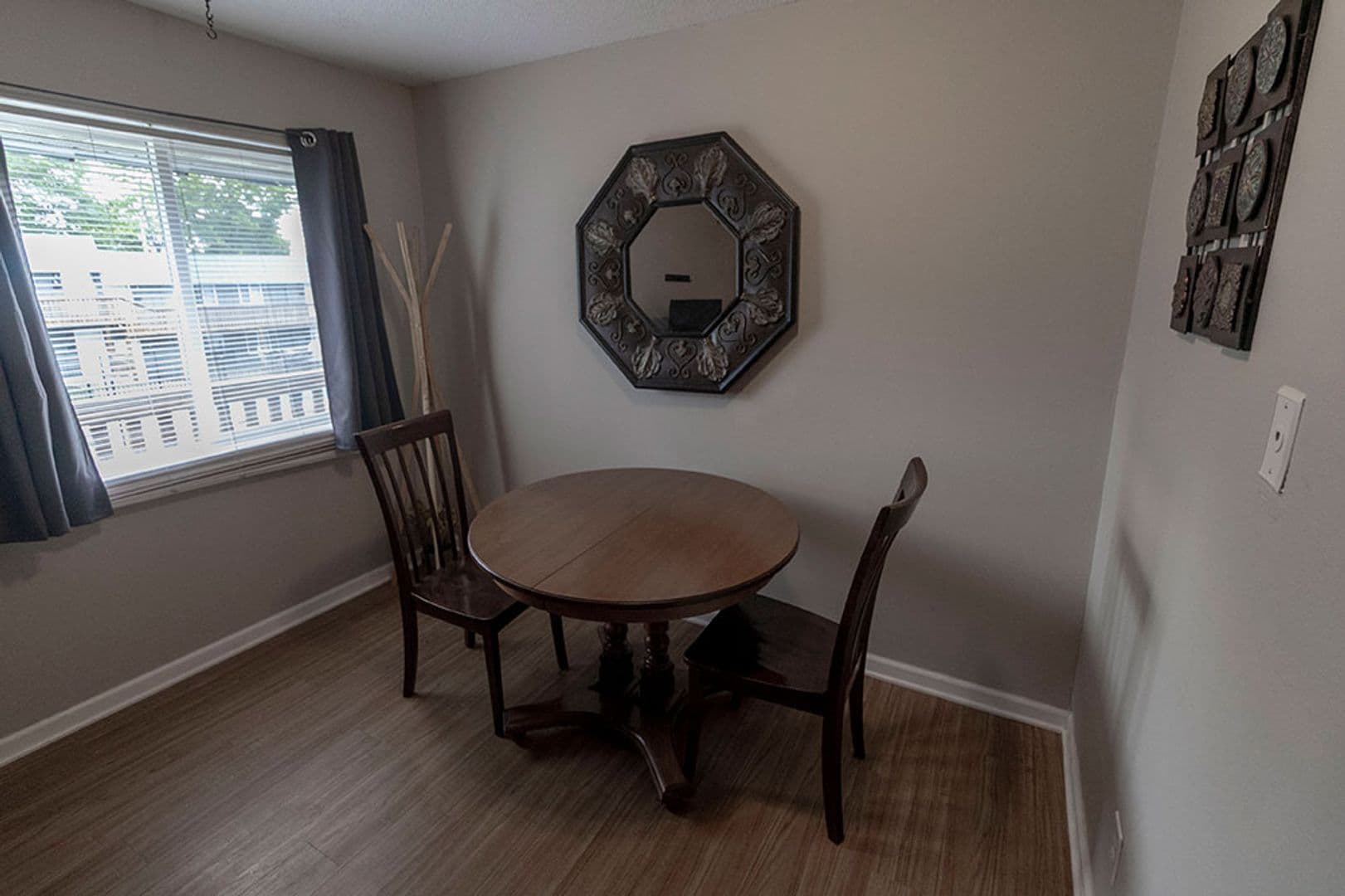 Columbia House: 105 N Garth Ave #49