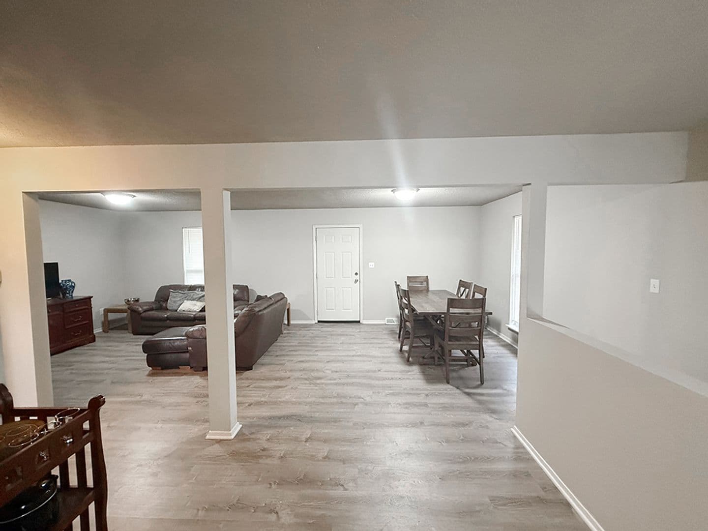 Columbia House: 212 Wheaton Ct