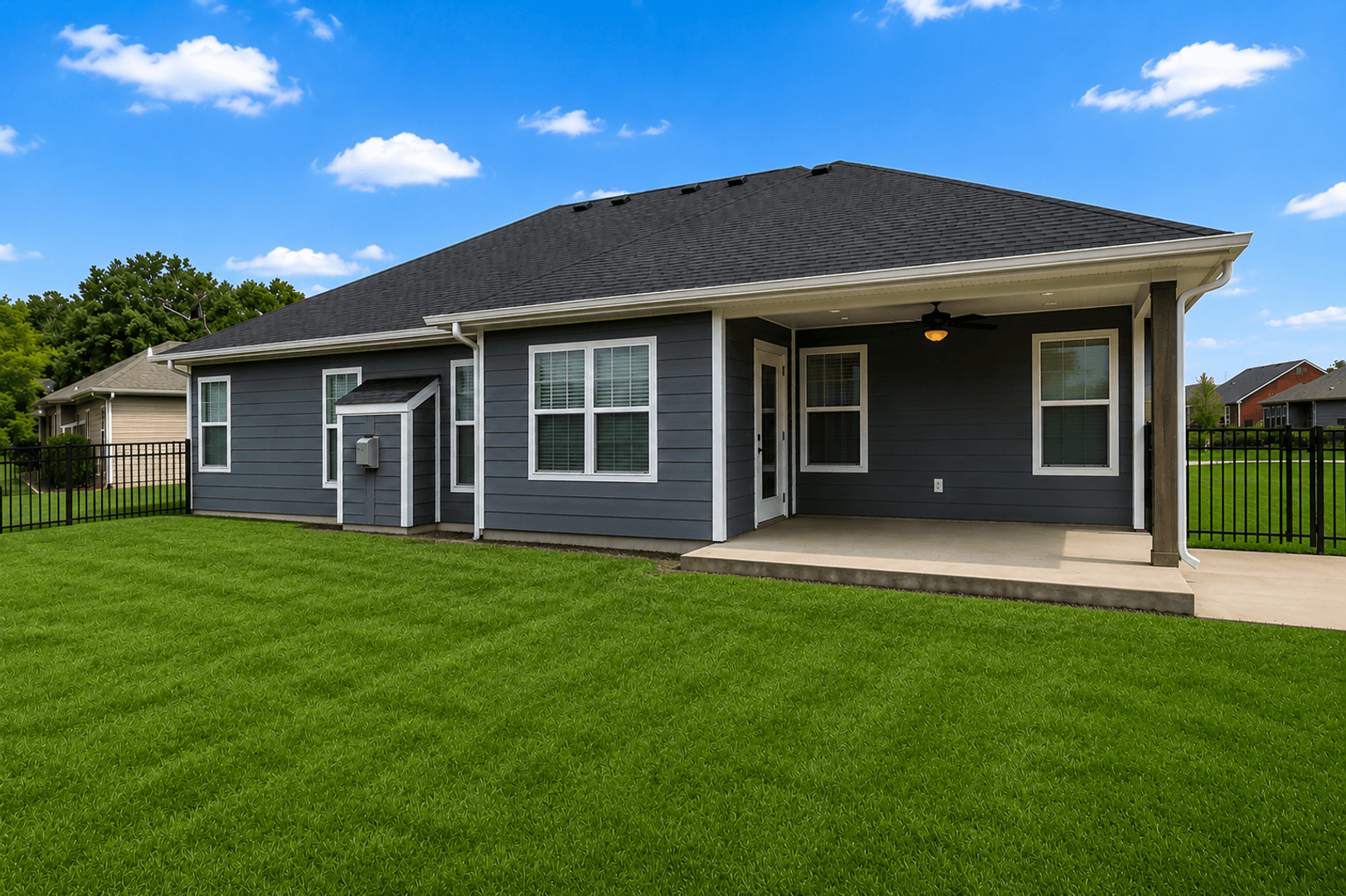 Columbia House: 7504 Wellford Ct