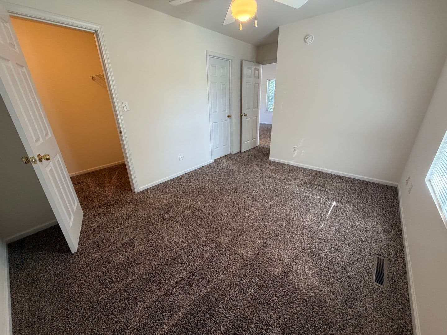 Columbia House: 3410 St. Charles Rd