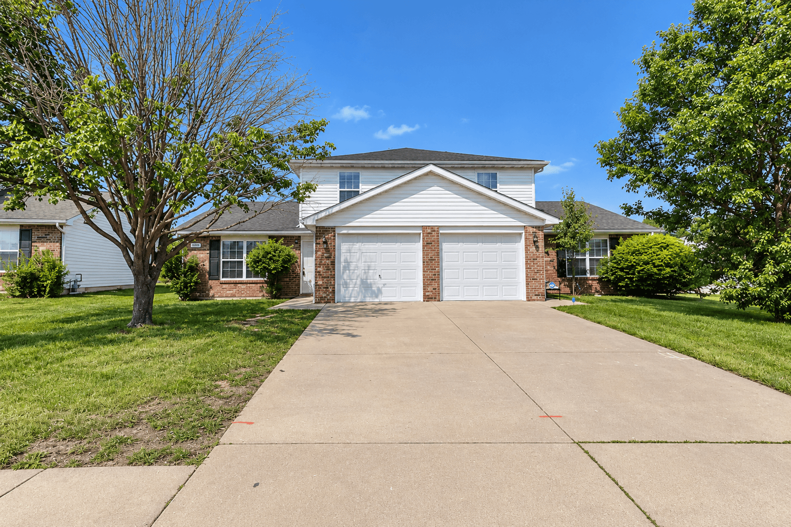 Columbia House: 1421 Risen Star Ct