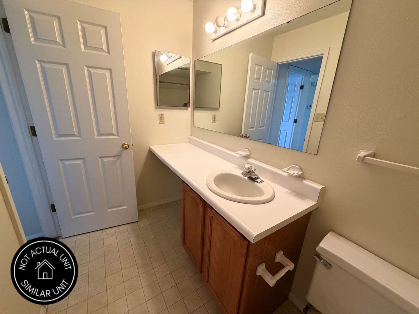 Jefferson City House: 905 Southwest Blvd Q