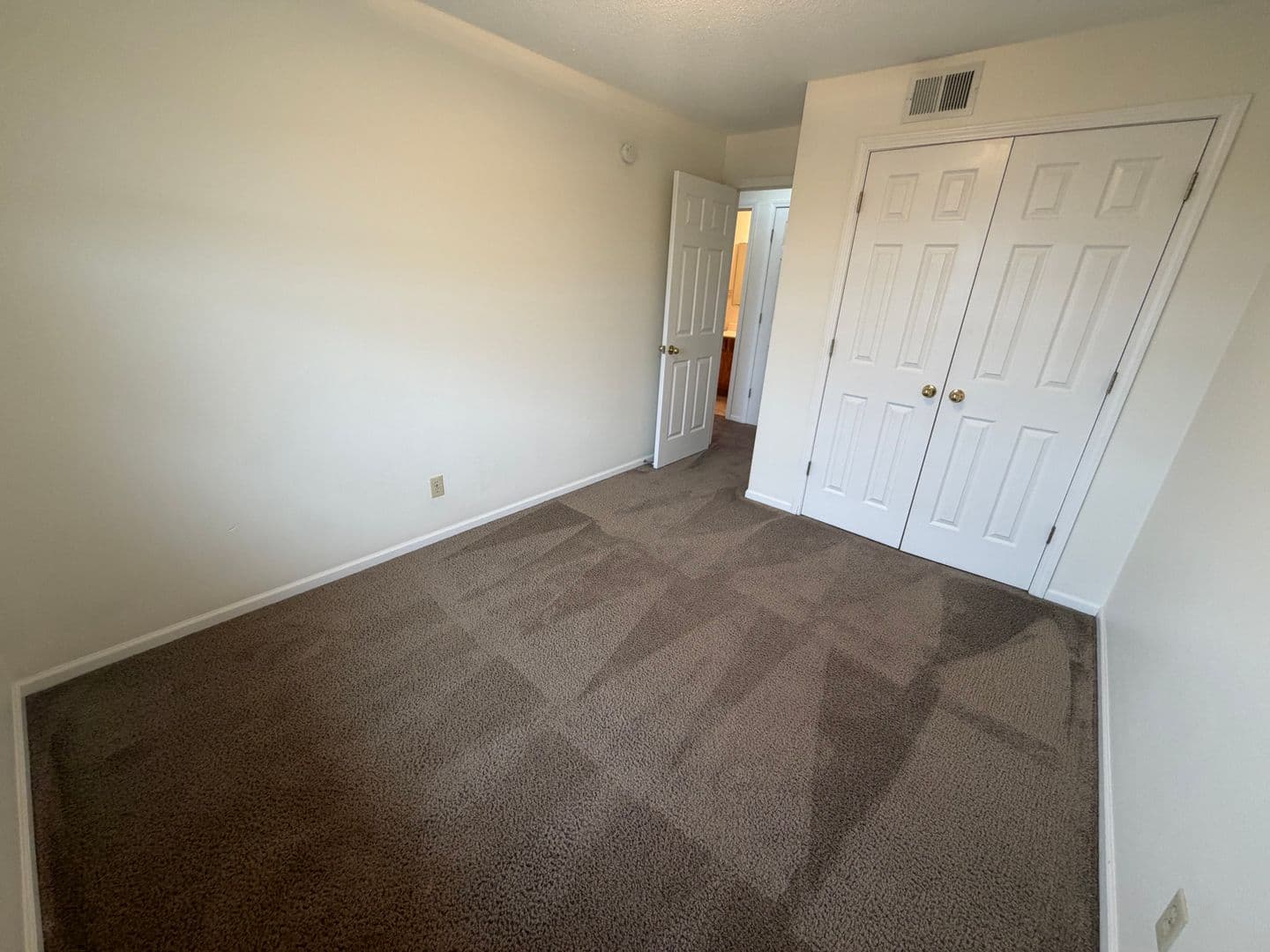 Jefferson City House: 919 Southwest Blvd O